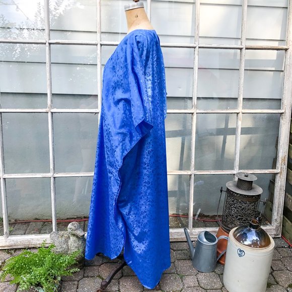 SOLD Vintage 80s Blue Embroidered Kaftan Mumu Maxi - Picture 6 of 7